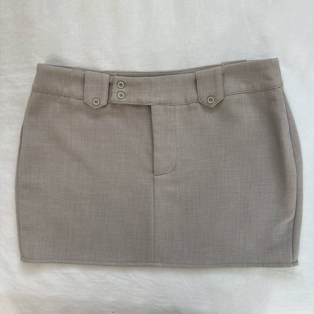 PrettyLittleThing Shape Stone Woven Micro Mini Skirt | Size 6 (New Without Tags)